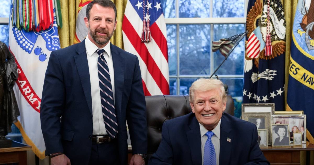 Trump's Immigration Directive to New Homeland Security Chief: Key Takeaways from the Oath Ceremony