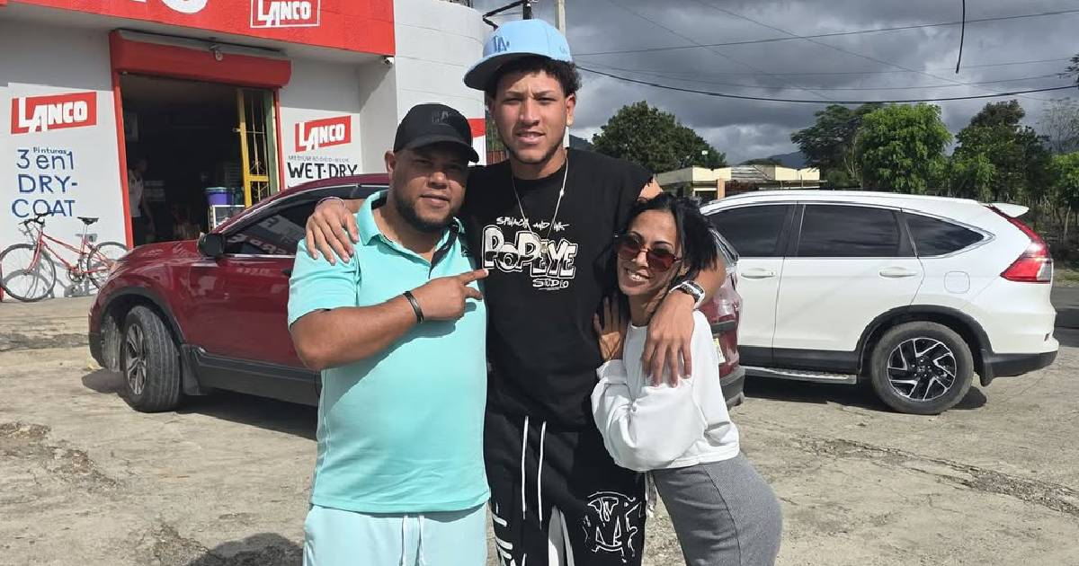 From Rookie of the Year in Cuba to the MLB radar: Jorlis Bravo arrives in the Dominican Republic