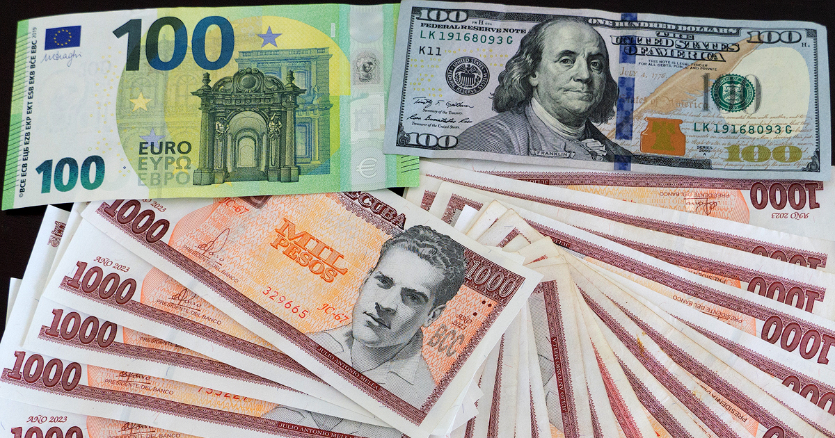 Official Dollar Rate Approaches 500 Pesos, Revealing the Collapse of Cuban Peso