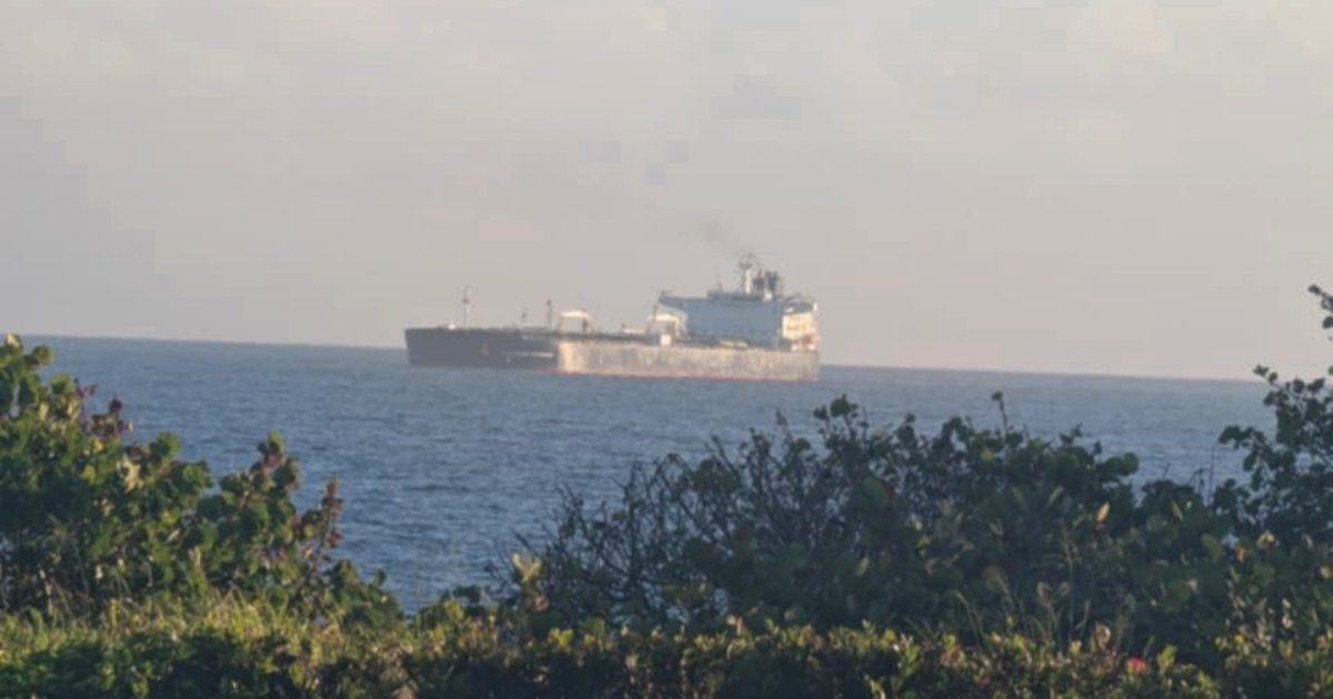 Petrolero ruso llega a Matanzas con el primer cargamento de petr&oacute;leo en casi tres meses