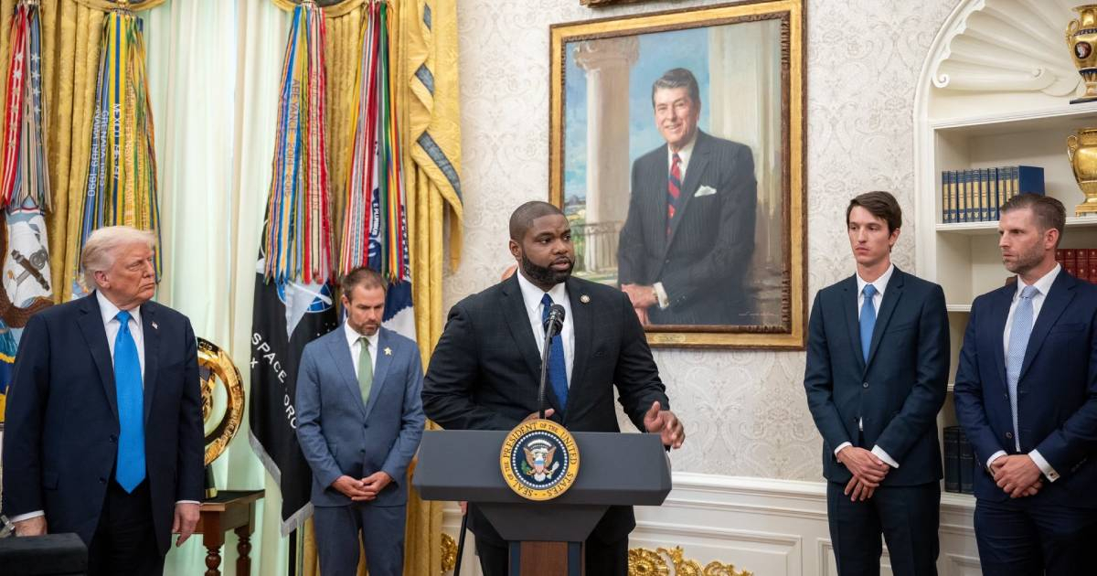 Byron Donalds Advocates for a Free Cuba: "A Key Partner for Florida"