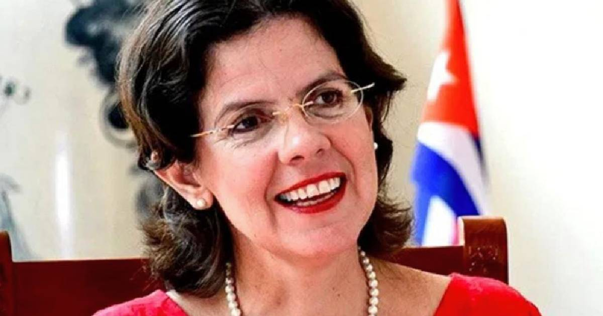 Cuban Diplomat Urges U.S. to Join Economic Reforms