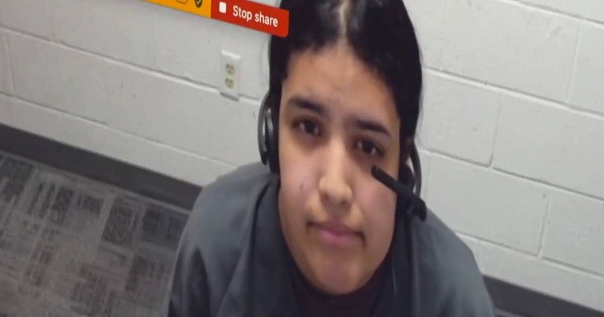 Young Cuban Woman Arrested in Tampa Amid Cuban Adjustment Act Residency Process