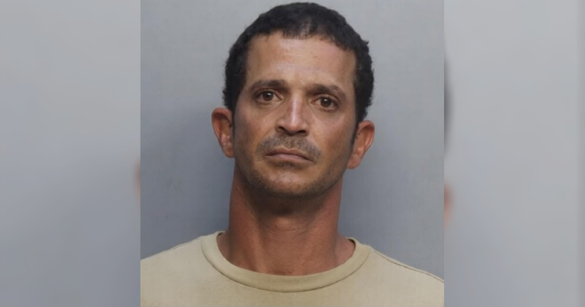 Cuban Man Arrested for Armed Burglary Attempt and Harassment of Ex-Girlfriend at Her Miami-Dade Home