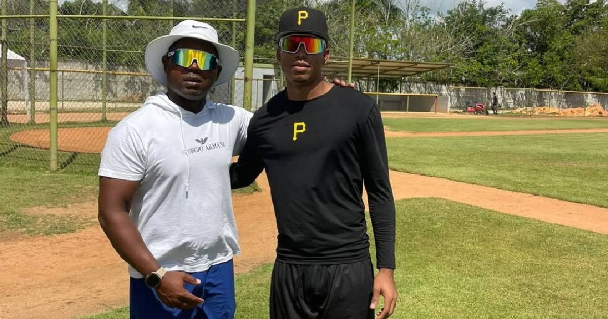 Cuban prospect Luis Almeida will sign with the Pittsburgh Pirates