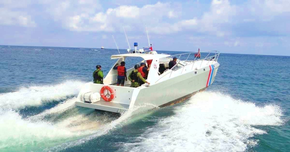 Discovery of Abandoned Boat at Cayo Güín, Baracoa Reported by Guantánamo Port Authorities