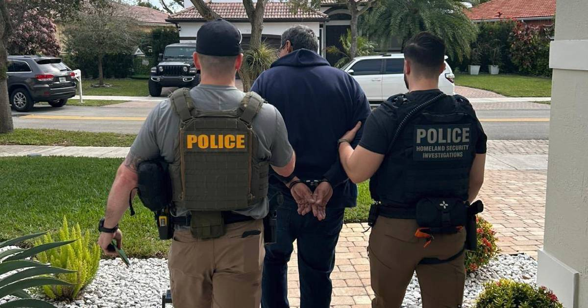 Migrant Arrests on U.S. Streets Surge by 1,000%