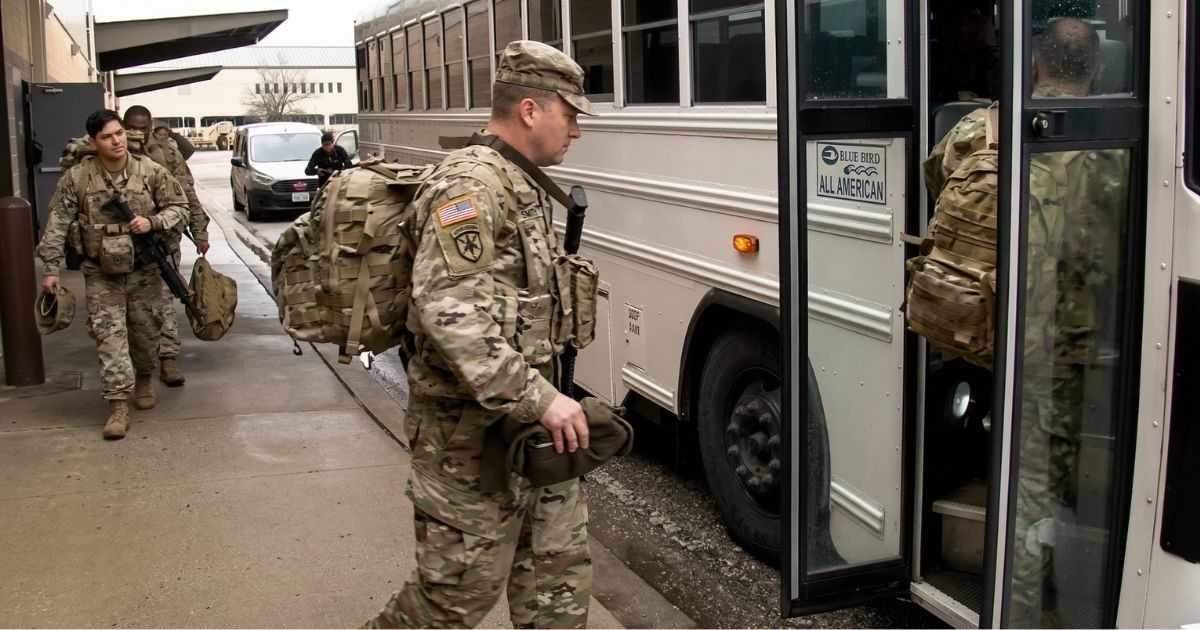 Failure to Register with Selective Service in U.S. Risks Jail and Heavy Fines for Migrants