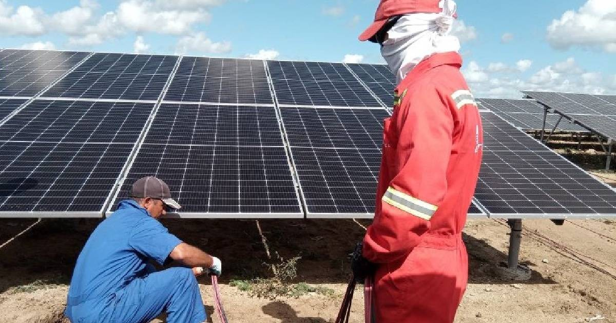 They synchronize another solar park in Granma: It contributes 5 MW, but the blackouts persist
