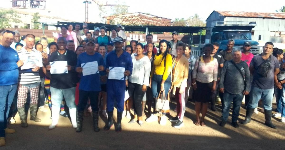 Matanzas: Two Sabotage Suspects Paraded at Political Event After Cutting Fiber Optics and Power Lines