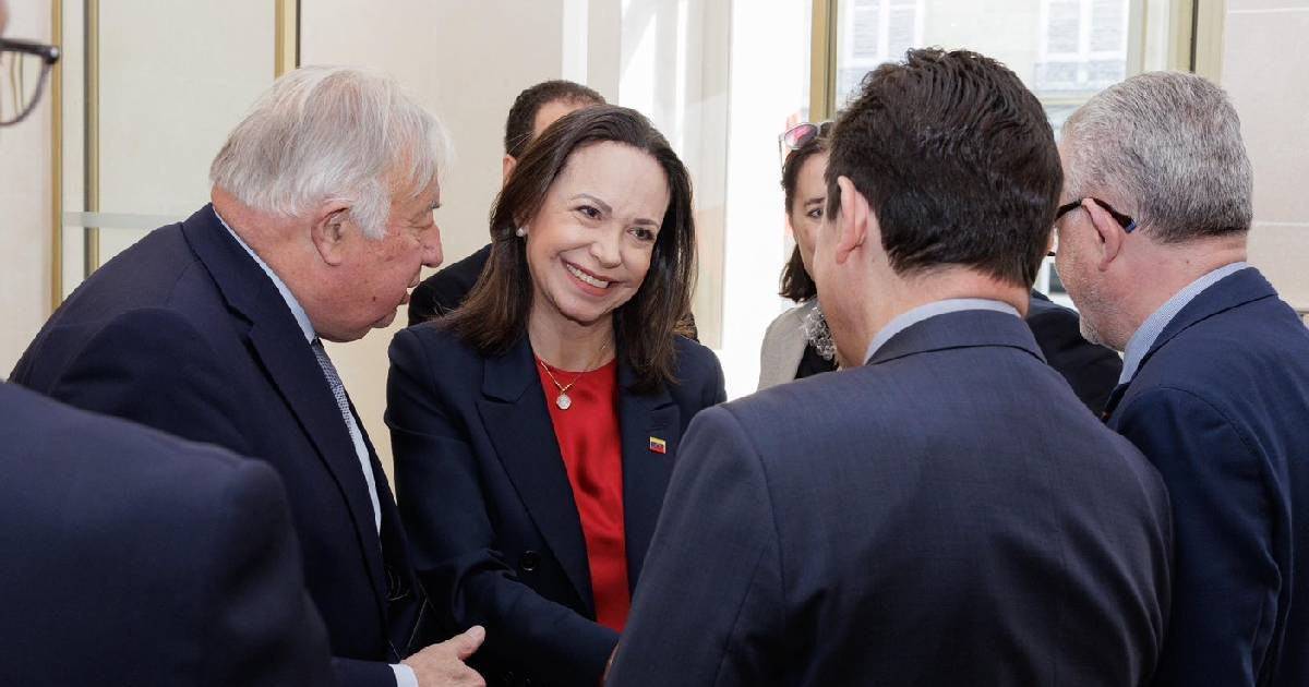 María Corina Machado: "The Cuban people deserve to live in total freedom and dignity."