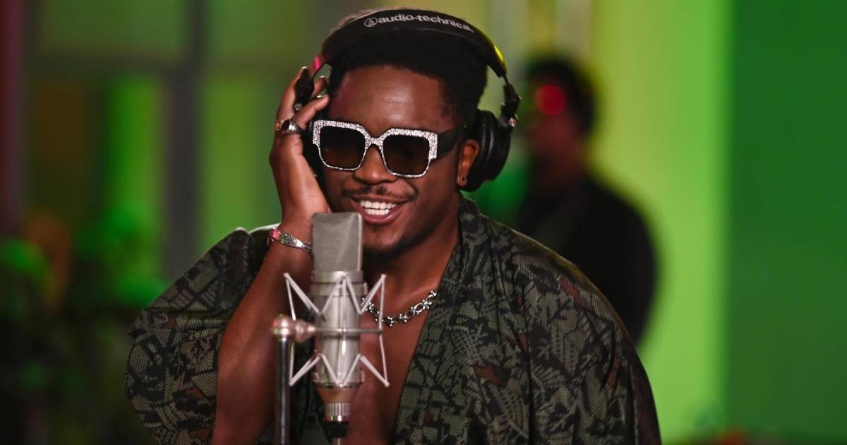 Cimafunk returns to the stage in the U.S.: "Music has the power to heal."