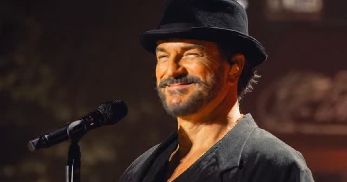 Ricardo Arjona announces new album amid his tour: "I went back to writing like never before."