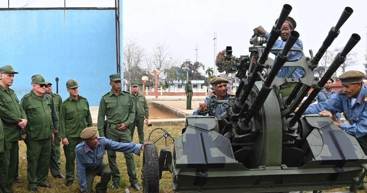 In Cuba, "there is a people ready to fight," says Miguel Díaz-Canel