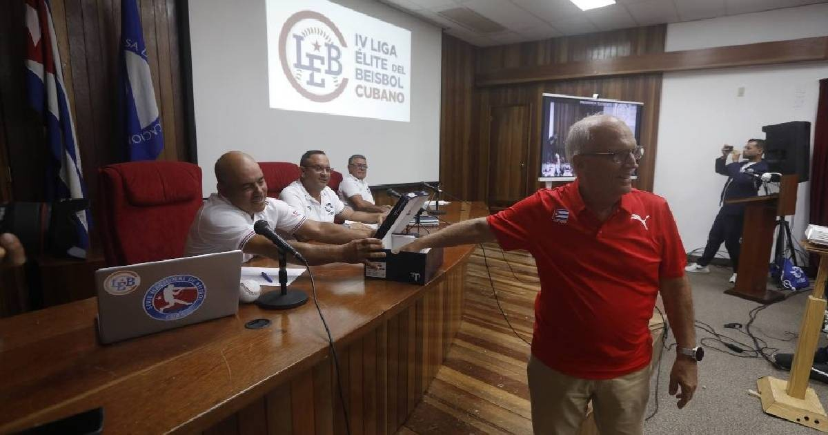 Reinforcements ready for the Elite League in a Cuba sunk in misery