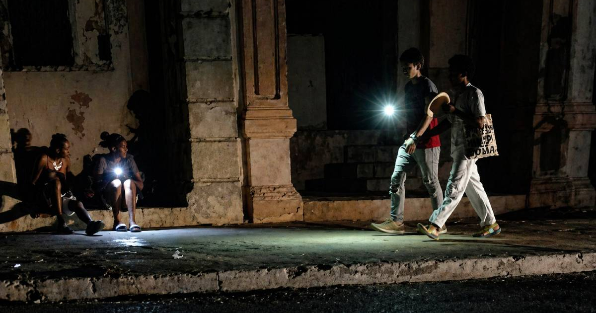 Power Outages Resurface in Havana Due to Generation Deficit: "The Brief Respite is Over"