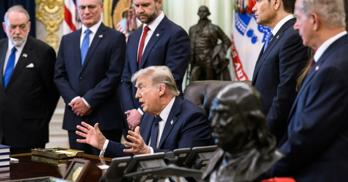 Trump Expresses No Urgency for New Deal with Iran