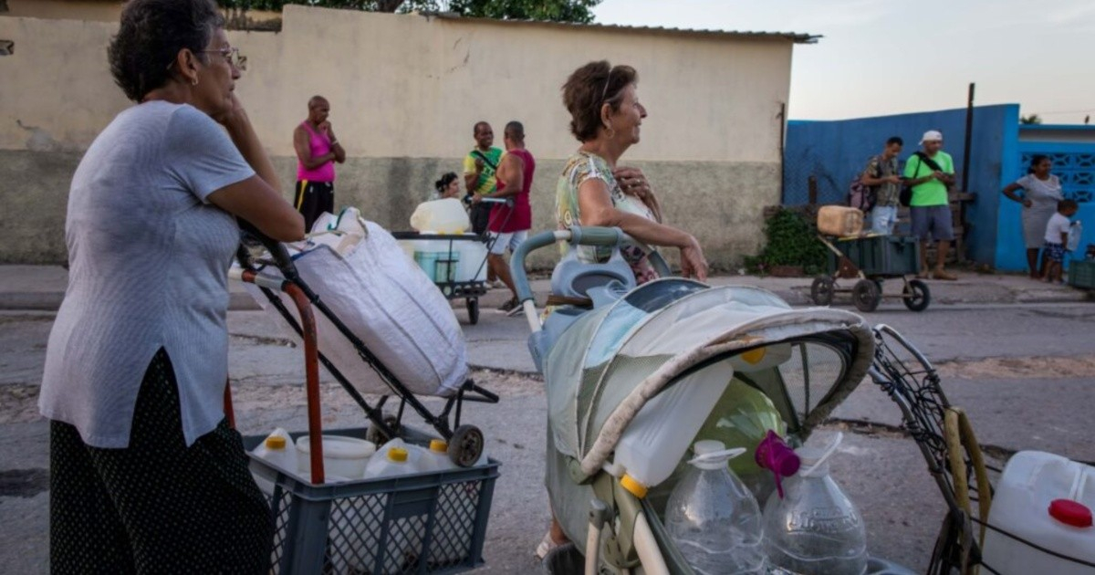 Water Crisis in Havana: "Those Who Don't Steal Have No Water," NGO Reports Black Market and Severe Shortages