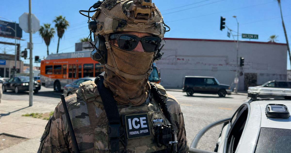 ICE's Secret Plan to Use Smart Glasses for Real-Time Facial Recognition Uncovered