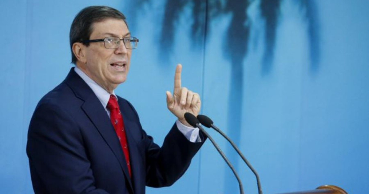 Cuban Regime Clashes with Axios Over U.S. Negotiation Leaks