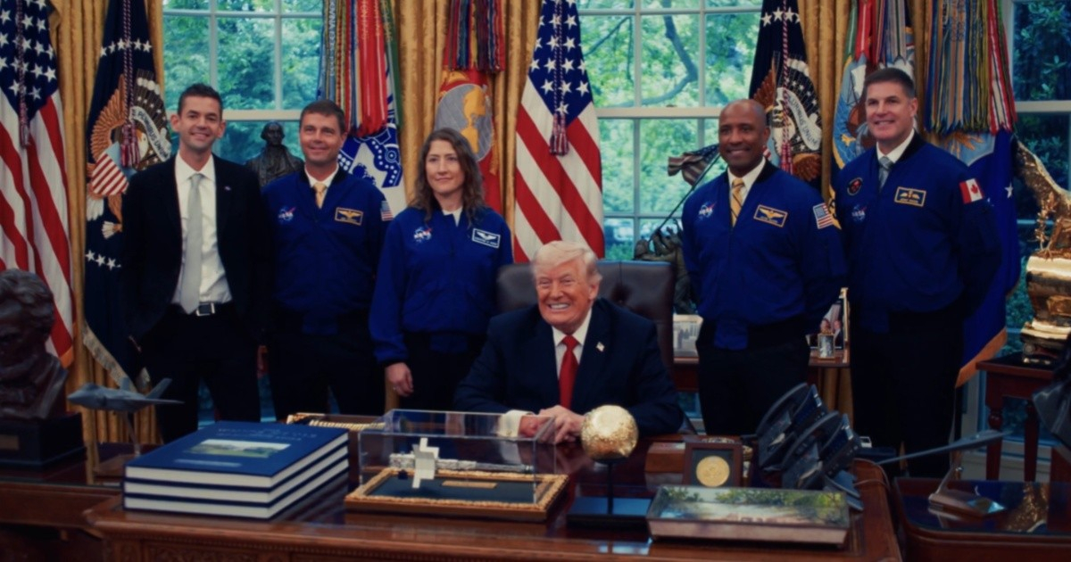 Trump Hosts Artemis II Crew, Jokes About Becoming an Astronaut: "I'm in Excellent Physical Shape"