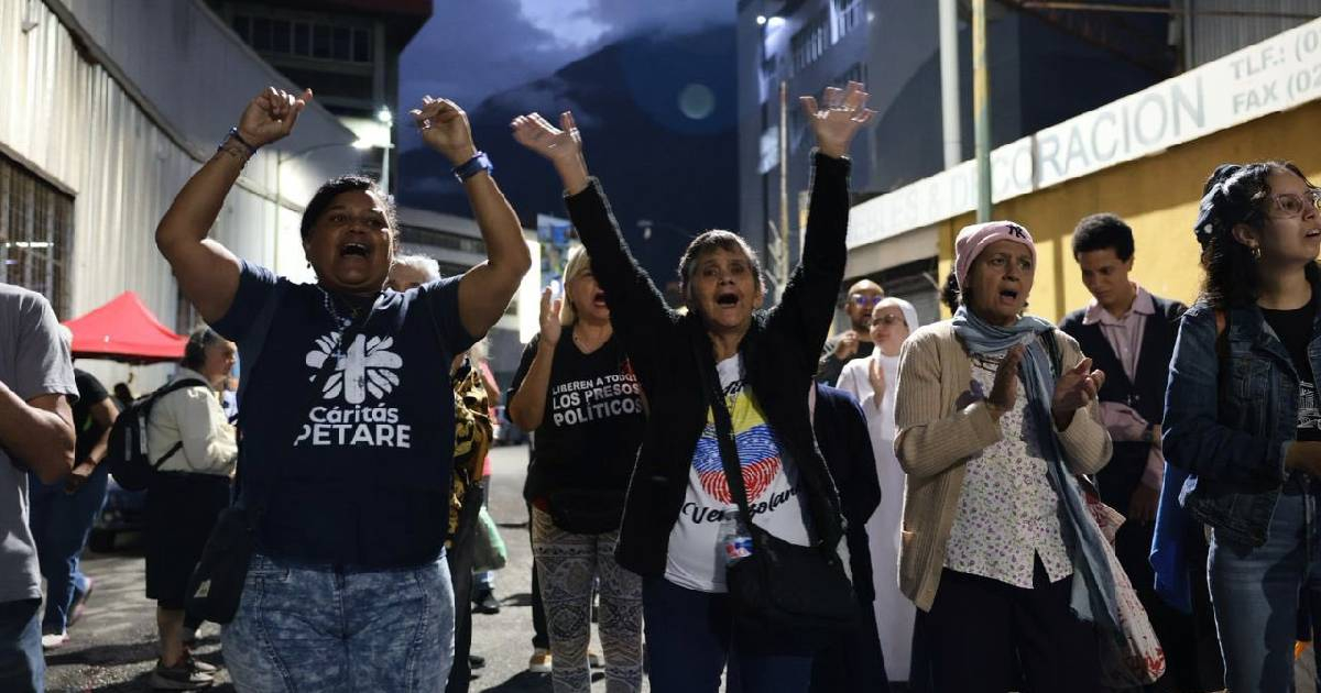 Former Political Prisoners in Venezuela Expose Torture at El Helicoide