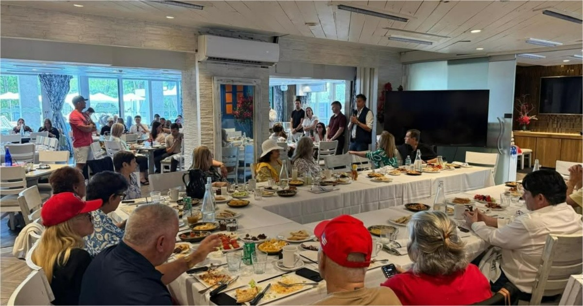 Republican Club of Miami Beach Reopens After Three Decades