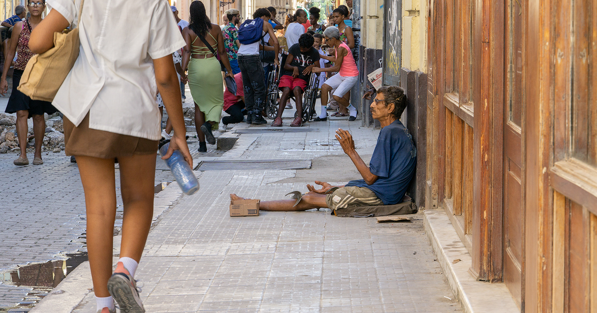 Elderly Face Starvation Amid Humanitarian Crisis in Cuba