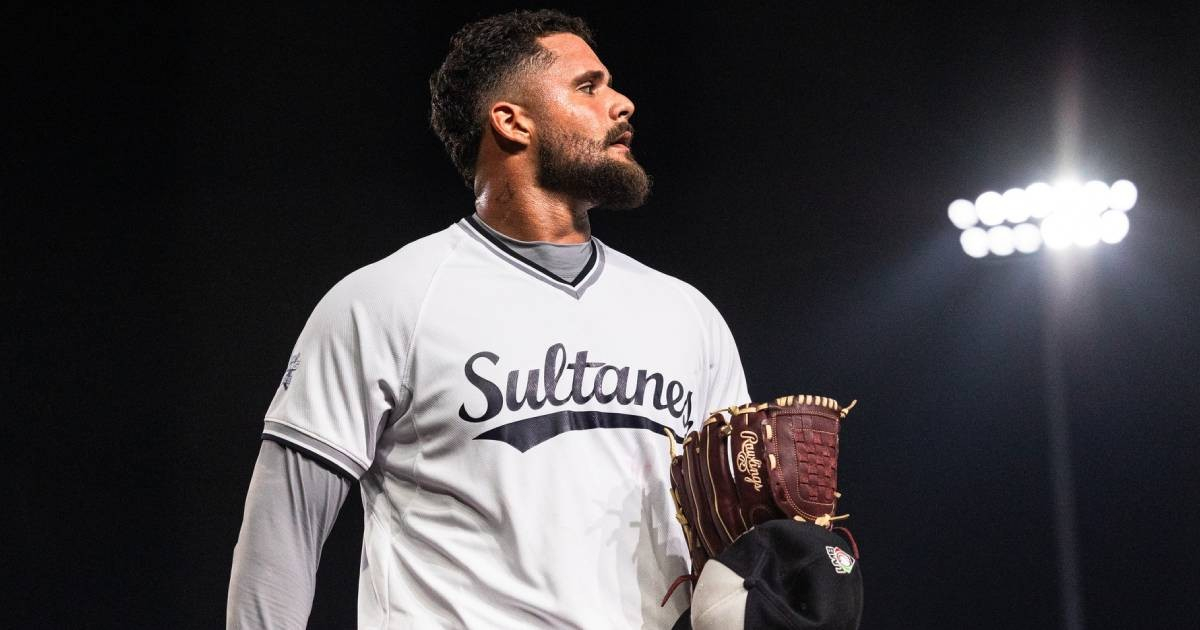 Cuban Pitcher Alejandro Castro Makes the Leap to Monterrey Sultanes' Main Roster