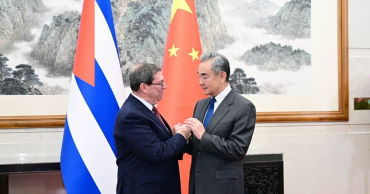 China Urges U.S. to Lift Sanctions on Cuba, Calling Them Unlawful