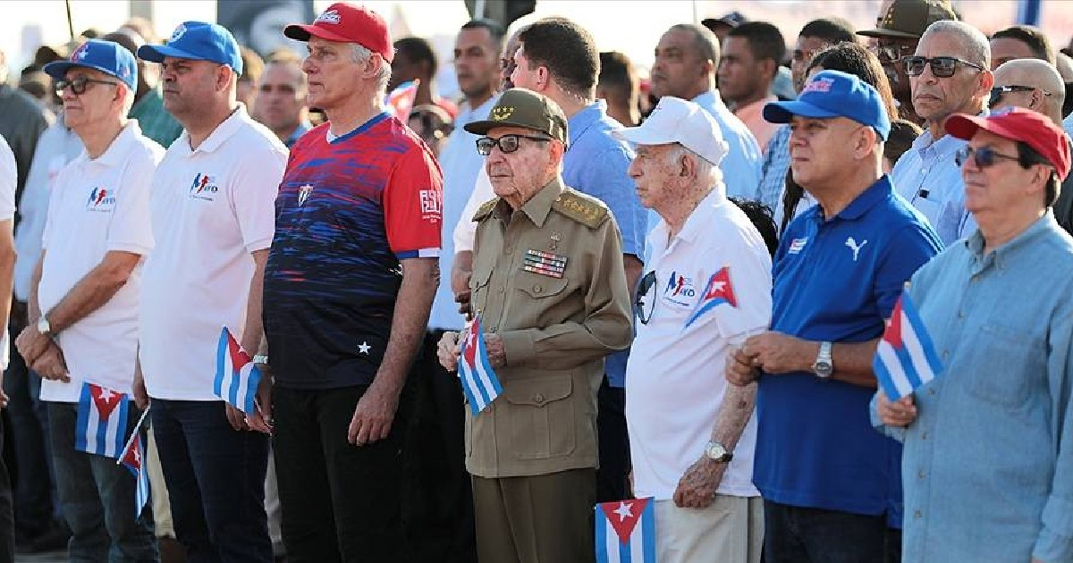 Cuban President Denies Crisis Stems from "Inept Communists" Allegations