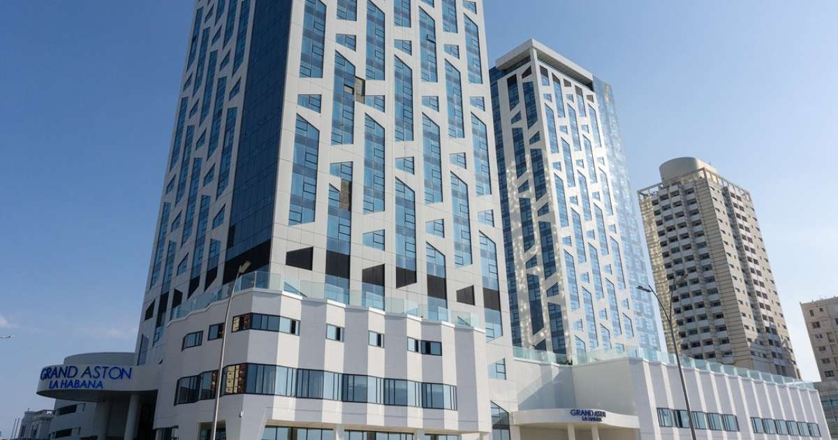 "Desolate and Empty: The Current State of Havana's Grand Aston Hotel"
