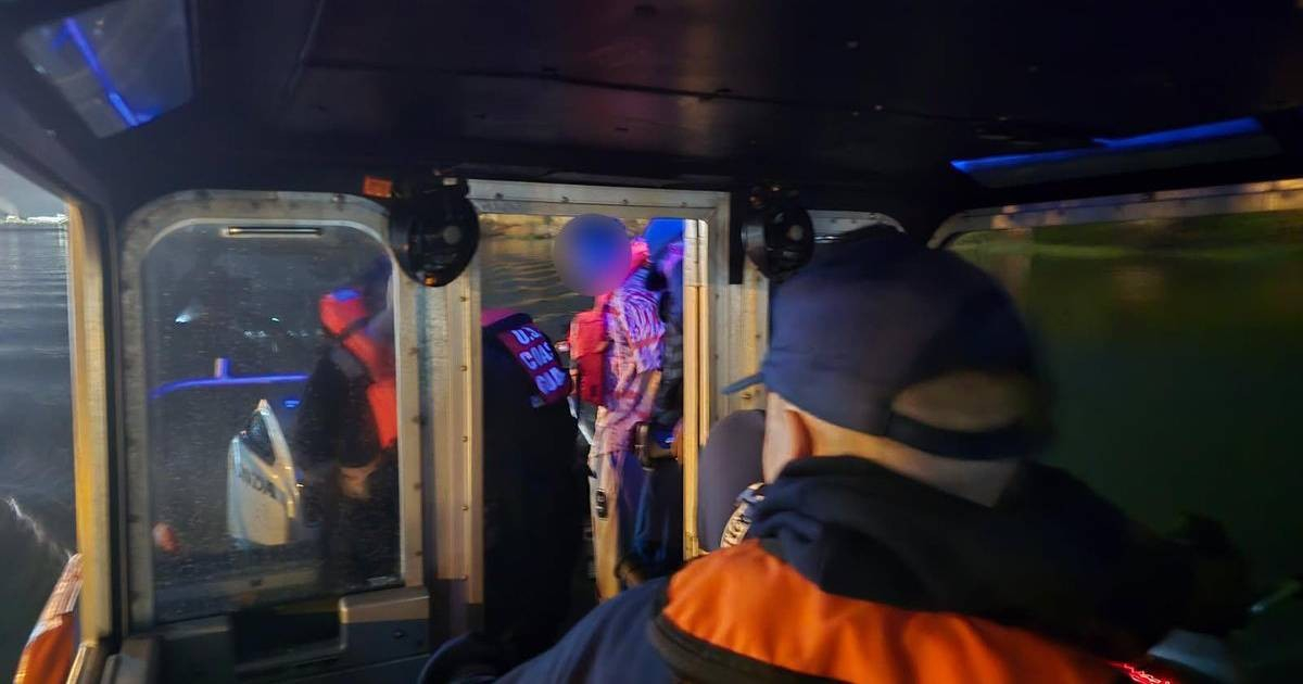U.S. Coast Guard Intercepts Two Illegal Immigrants Near Savannah River