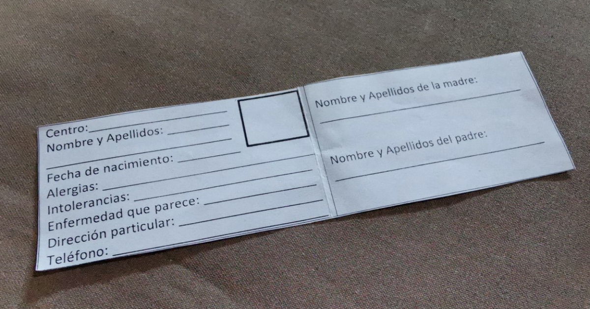 "Wristbands with Kids' Personal Data: Controversy in Santiago de Cuba Schools"