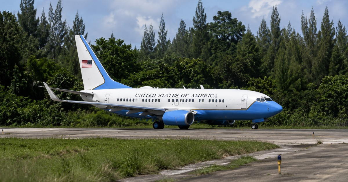 Air Force Plane Carrying High-Level U.S. Officials Lands in Havana After Departing Andrews Base in Washington