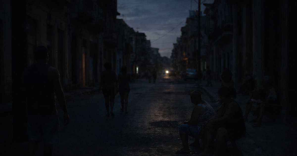 Ongoing 50-Hour Blackout in Songo-La Maya Leaves Community in Darkness and Despair
