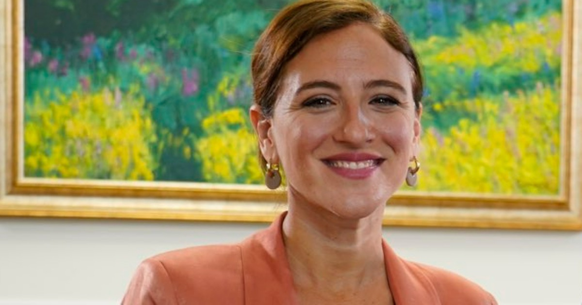 Argentinian Journalist Questions: "What Drives Mass Exodus from Cuba?"