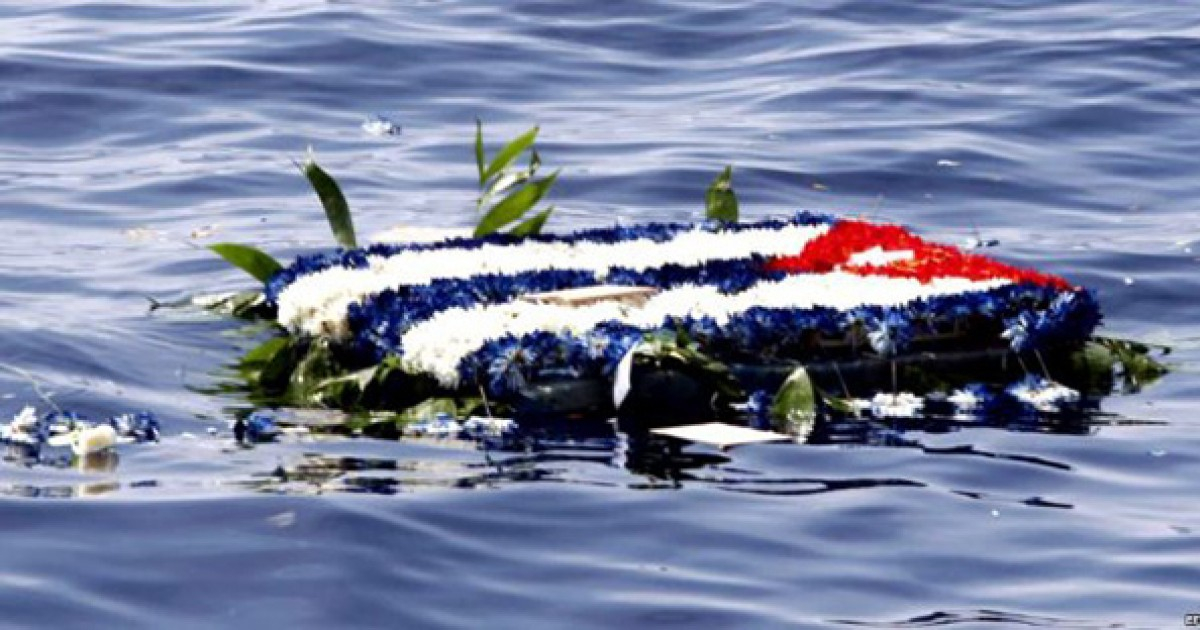 Ofrenda a los cuatro pilotos de Hermanos al Rescate, asesinados hace 25 años. © Contacto Magazine.