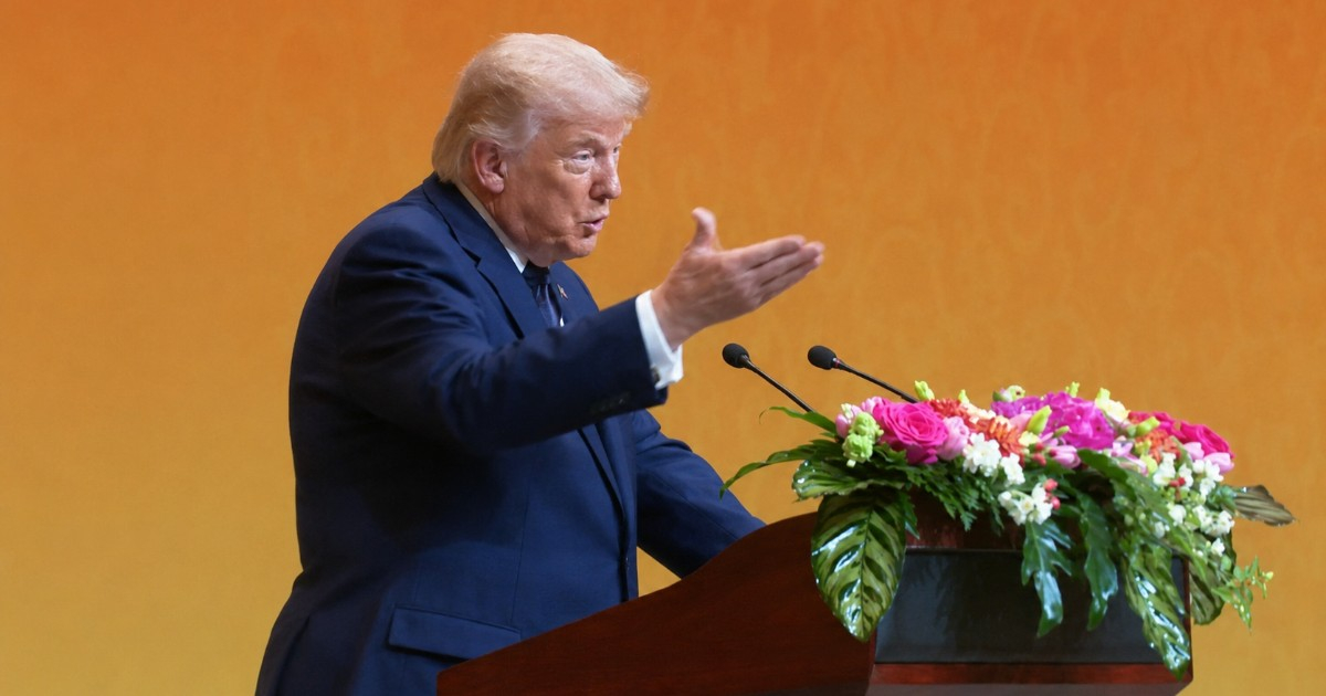 Trump Prioritizes National Duties Over Attending Son's Wedding Amid Iran Tensions