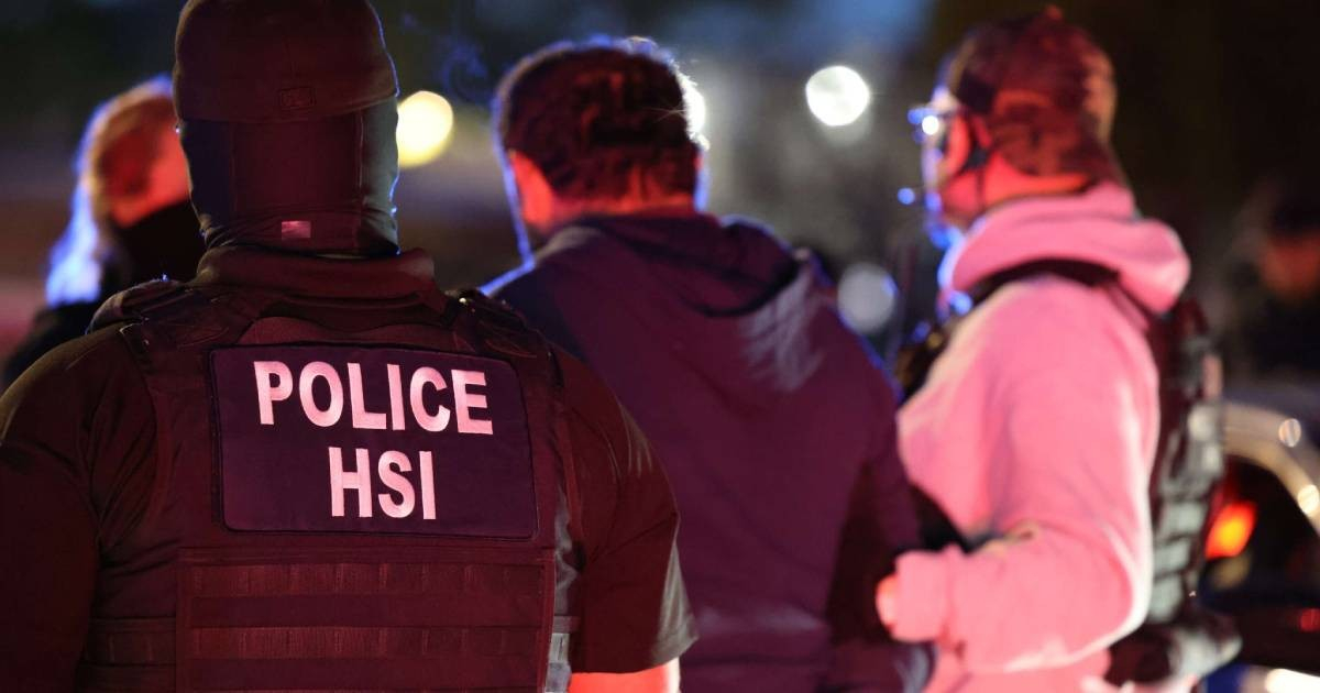 Detención de migrantes en EE.UU. © Facebook/U.S. Immigration and Customs Enforcement