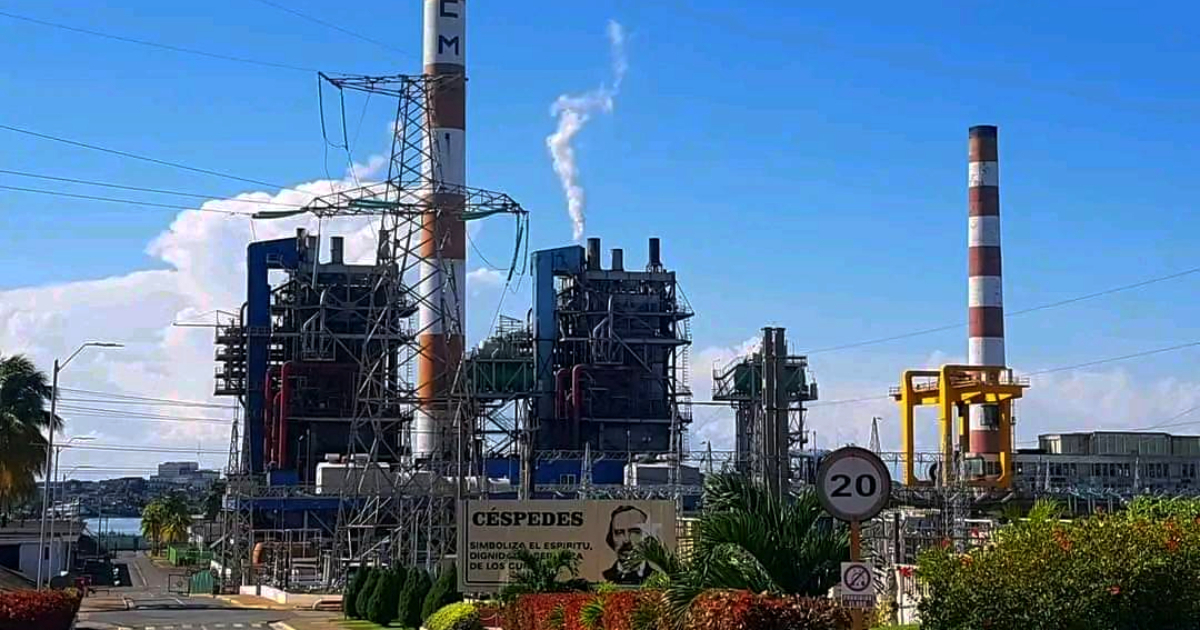 La salida complica aún más la situación del Sistema Electroenergético Nacional © Facebook/UNE