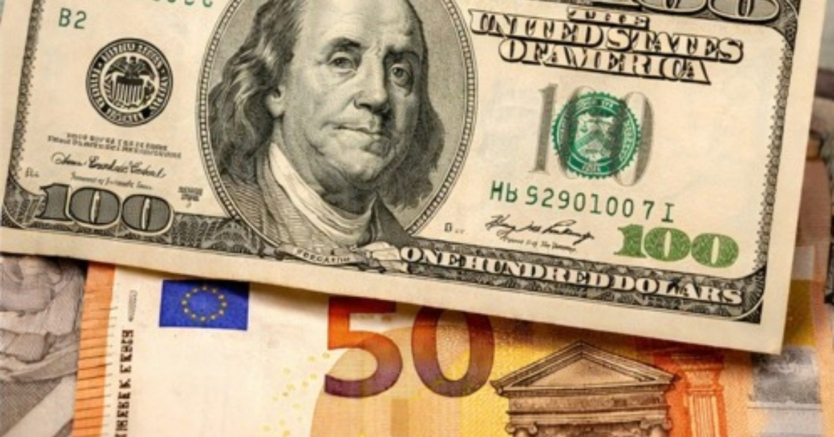 New sales record for the dollar, the euro, and the MLC in Cuba