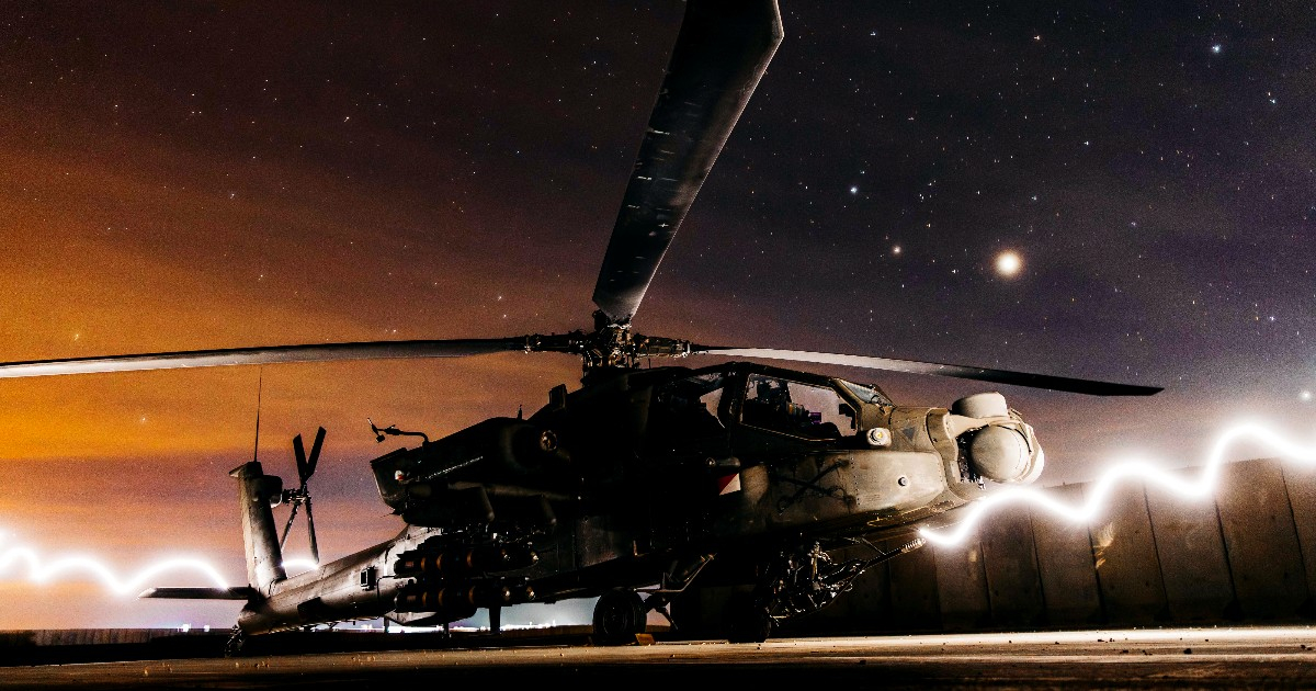 AH-64 Apache (imagen de referencia) © war.gov