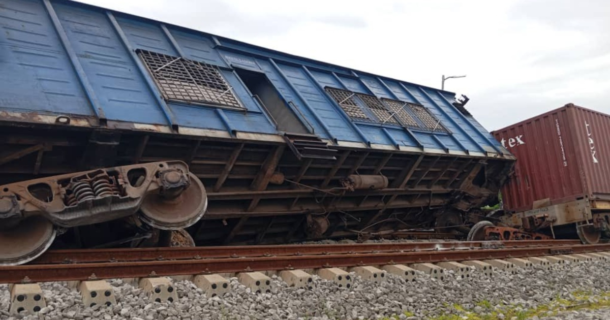 Freight Train Derails in Guanajay, Artemisa