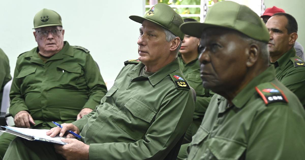 Díaz-Canel Emphasizes Military Readiness Amidst New Economic Reforms
