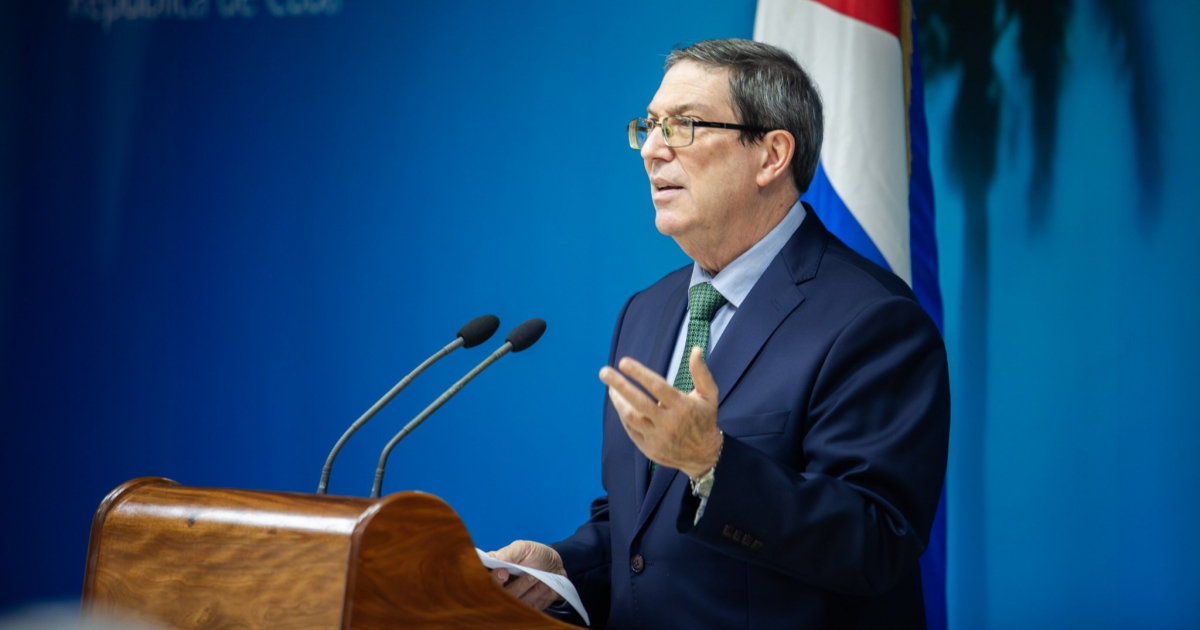 Bruno Rodríguez Blames U.S. for Medicine Shortages and Delays in Chinese Rice Distribution