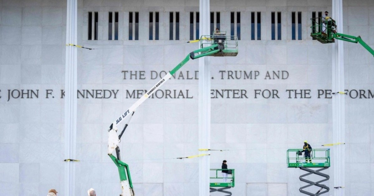 Workers Remove Trump's Name from Kennedy Center Following Court Order