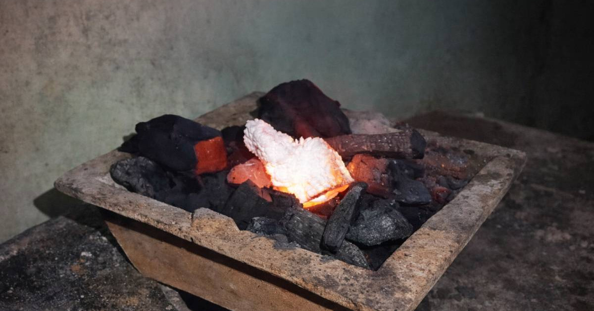 Nine-Month-Old Baby Burned in Charcoal Cooking Accident in Santiago de Cuba
