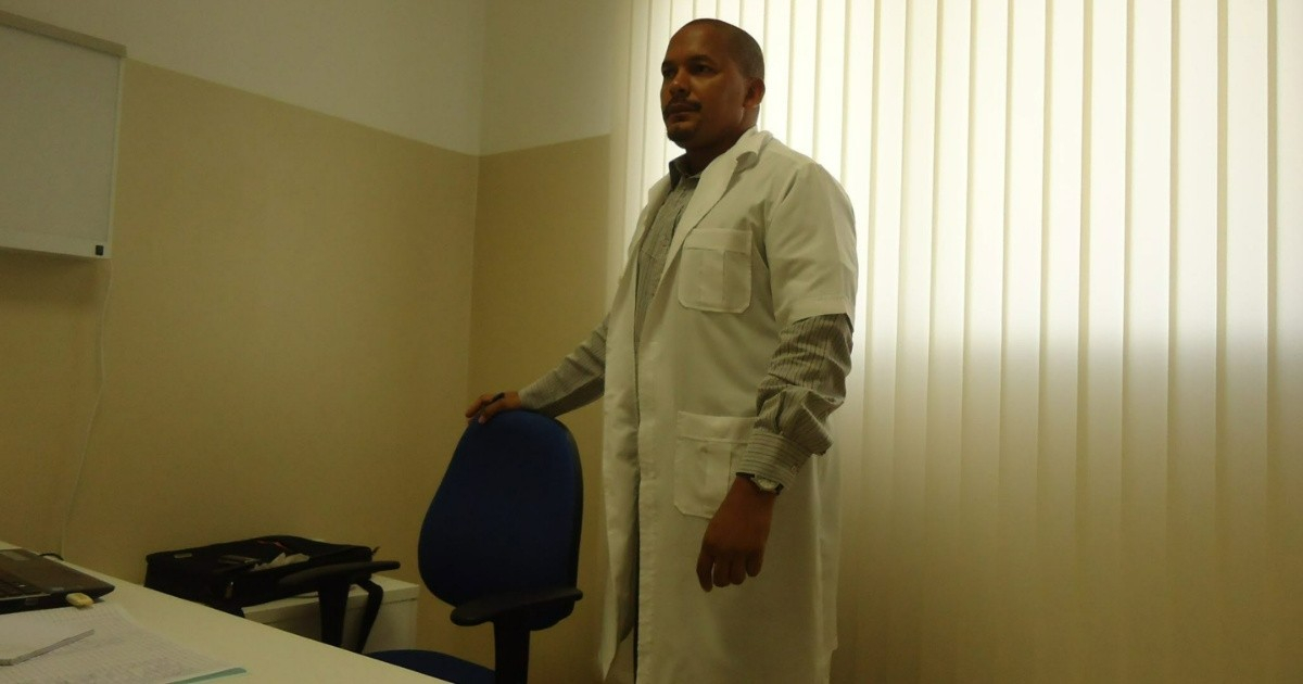 Renowned Doctor's Passing Stirs Emotional Response in Pinar del Río