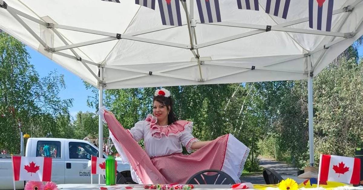 Cuban Dancer Brings Salsa to the 'Northern Lights Capital of the World'